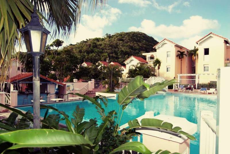 Superbe Studio Avec Jacuzzi Prive Apartman Sainte-Anne Kültér fotó
