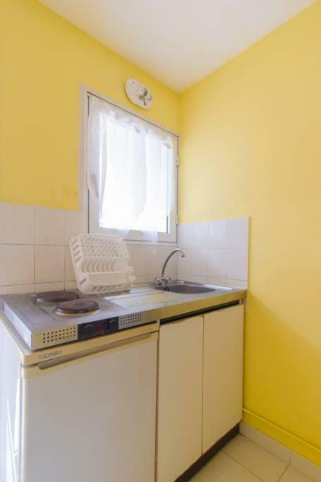 Superbe Studio Avec Jacuzzi Prive Apartman Sainte-Anne Kültér fotó